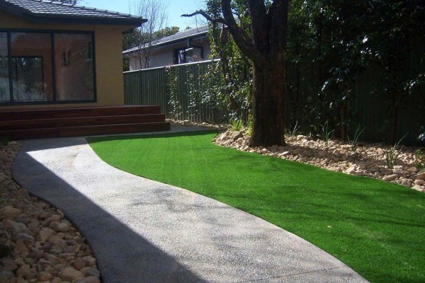 Leisure lawns artificial grass 6